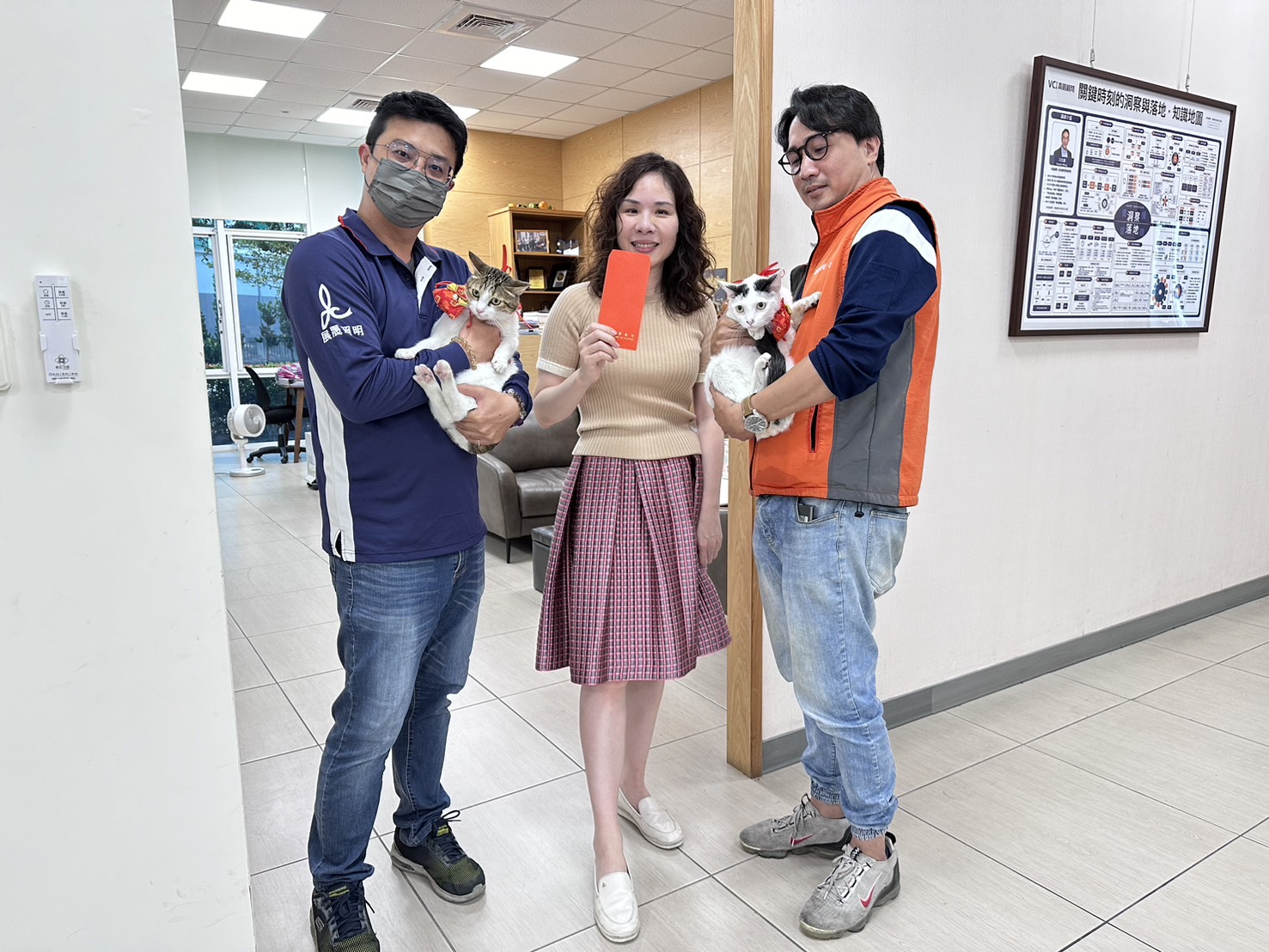 喵喵迎春討紅包