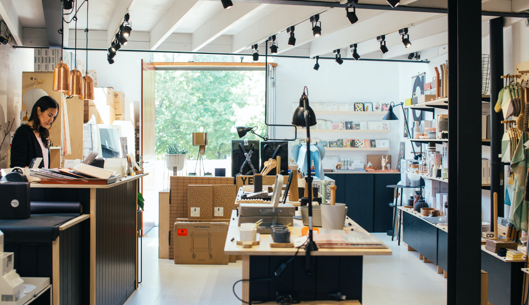 202510_歡樂基礎軌道燈_官網圖文_情境圖01